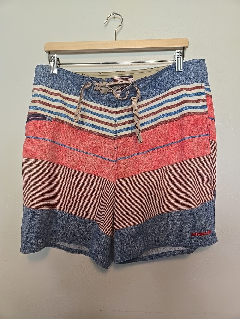 Patagonia Men's Board Shorts Red Blue Stripe 34